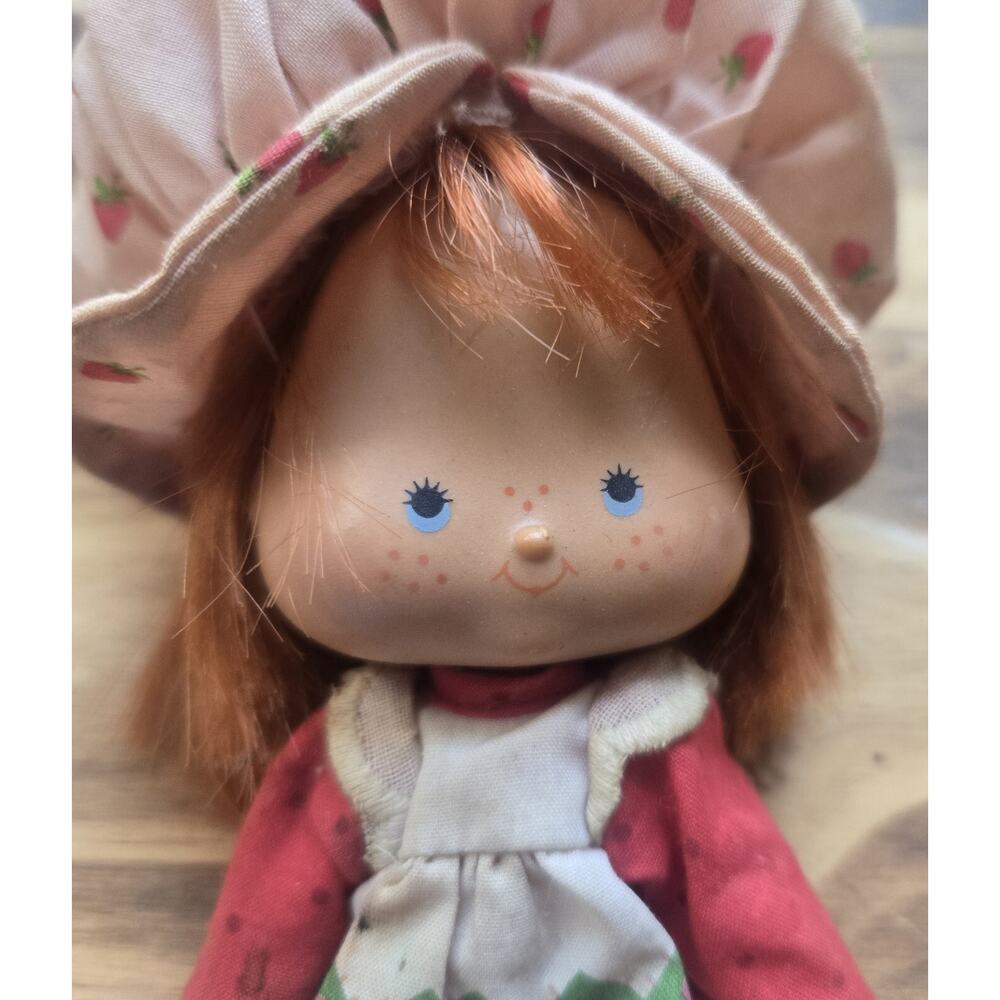 1979 American Greetings Strawberry Shortcake Doll Figure Toy Flat Hands READ - Picture 2 of 9